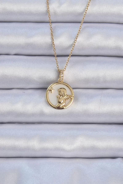 Skygo سلسلة من الفولاذ 316L قلادة ملاك مطلية بحجر الزركون ذهبي اللون - TJ-BKO...