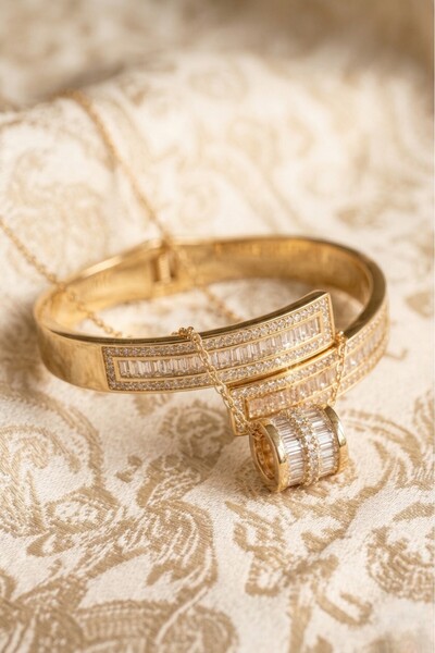 Lorivelle Kadın Premium Paslanmaz Çelik Baget Taşlı Silindir Kolye ve Kelepçe...