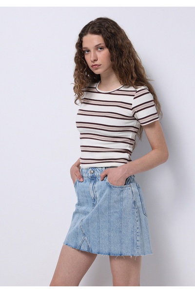 Colin's Слим фит, с кръгла яка, на райета, дамска, екрю, с къс ръкав