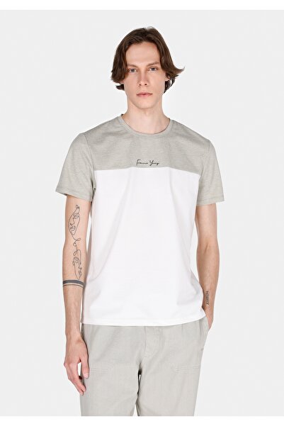 Colin's Ανδρικό κοντομάνικο μπλουζάκι με κανονική εφαρμογή με στρογγυλή λαιμό...