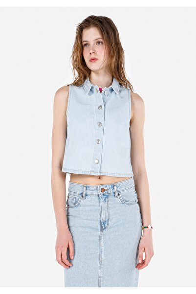 Colin's Regular Fit Women's Blue Vest