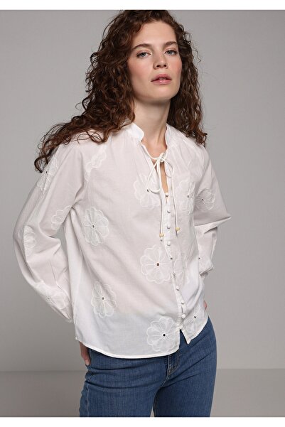 Colin's Regular Fit Hakim Yaka Düz Kadın Beyaz Uzun Kol Gömlek