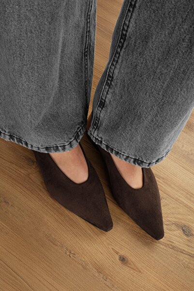 Shoeberry Women's Viela Brown Suede Pointed Toe Ballerinas