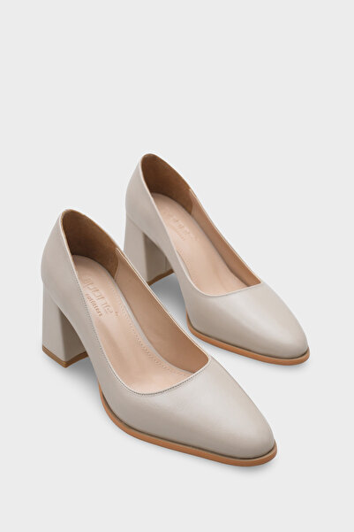 Capone Outfitters Pantofi cu toc pentru femei Penni Round Toe Medium Heel, ca...