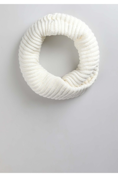 Colin's Дамски шал от акрил в цвят екрю