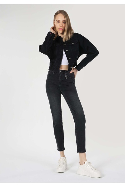 Colin's بنطلون جينز أسود نسائي بقصة ضيقة وخصر متوسط ​​وأرجل مستقيمة