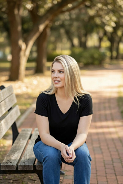 aytemas Βασική μπλούζα με V λαιμόκοψη