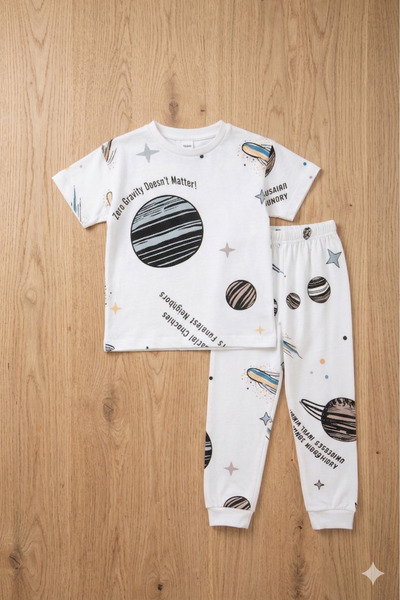 Nimini Kids Set de pijamale pentru băieți cu tematică Space Planet (3-8 ani)
