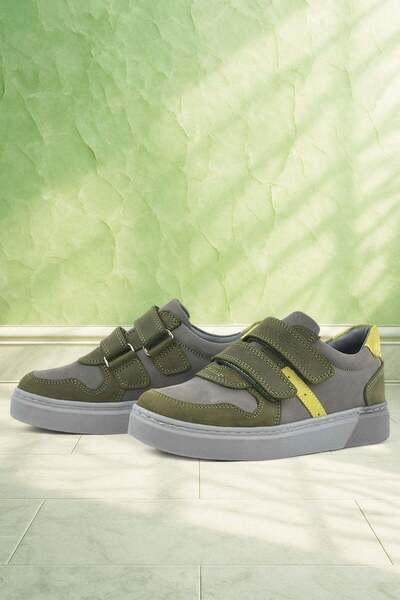 Rakerplus Adidași pentru băieți din piele naturală kaki gri cu velcro