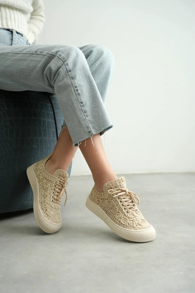 TRENDELLA حذاء رياضي نسائي يومي بيج مضفر بنعل سميك TR01MY01C