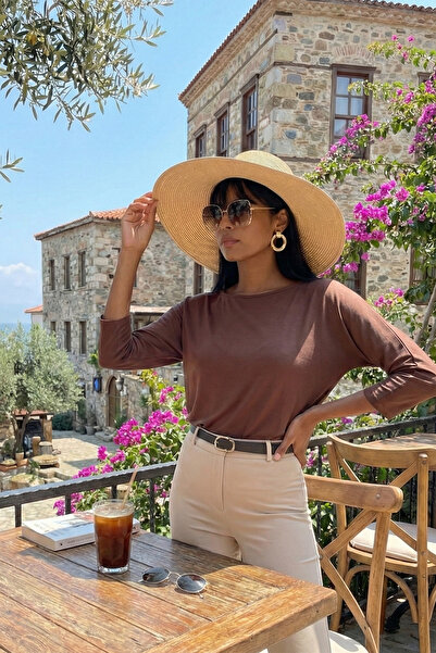 Lela Μπλούζα με λαιμόκοψη τριών τετάρτων BLUZ 5861416 Υ