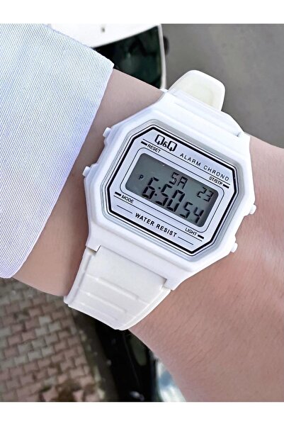 Q&Q Vintage Digital Women's Plastic Cord Wristwatch