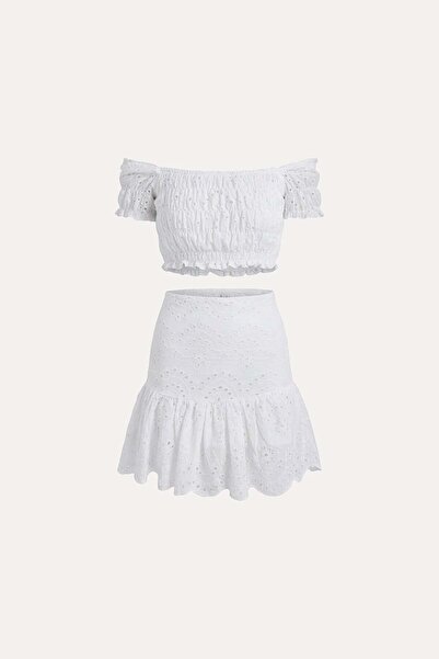 VATKALI Set Brodat Scallop