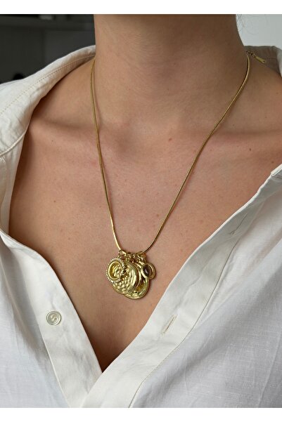 KİLİGİSTANBUL GOLD RENK ÇELİK CHARMLI KOLYE