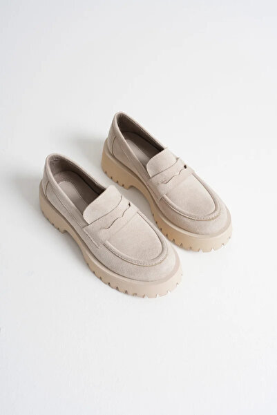 TRENDELLA حذاء لوفر نسائي يومي من الجلد السويدي باللون البيج TR10MS02D