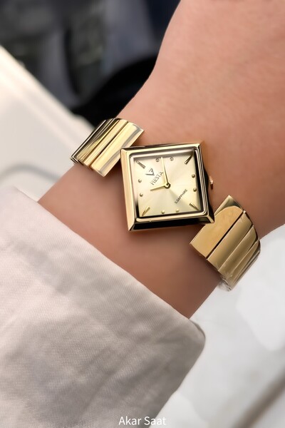 Fiesta F25013L Women Wrist Watch with Steel Cord