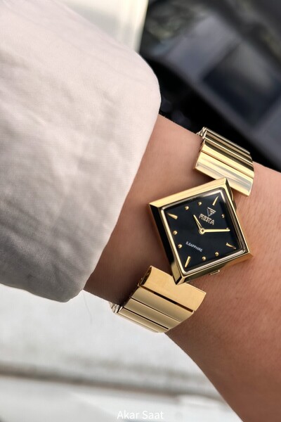 Fiesta F25013L Women Wrist Watch with Steel Cord