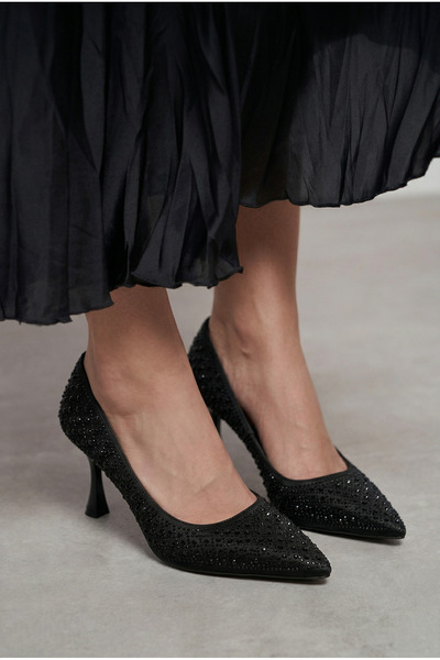 v.s.h velvet Γυναικείο στιλέτο με λεπτό τακούνι και μυτερή μύτη από πέτρα |  ...