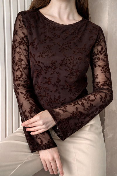 İLKCET MODA Καφέ γυναικεία μπλούζα με λεπτομέρειες από τούλι