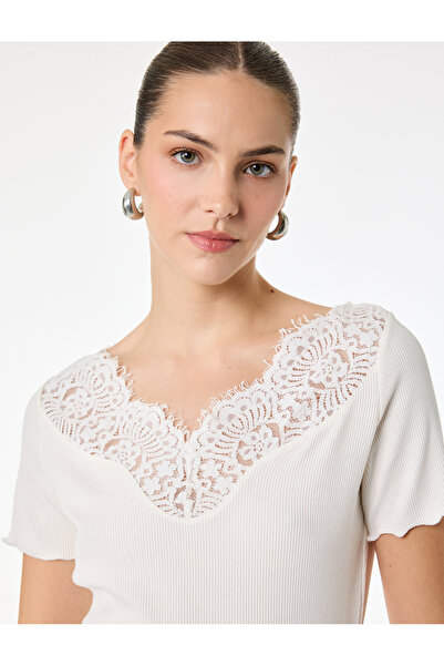 Koton Slim Fit Short Sleeve V-Neck T-Shirt with Lace Detail