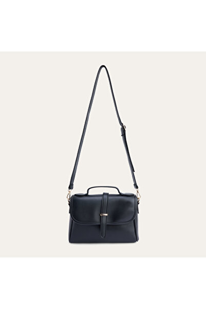 Mudo Leather-Like Buckle Shoulder Bag