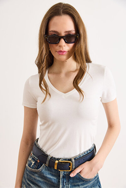 Olalook Γυναικείο λευκό μπλουζάκι από βαμβάκι Deep V Rock Lycra TSH-19000971