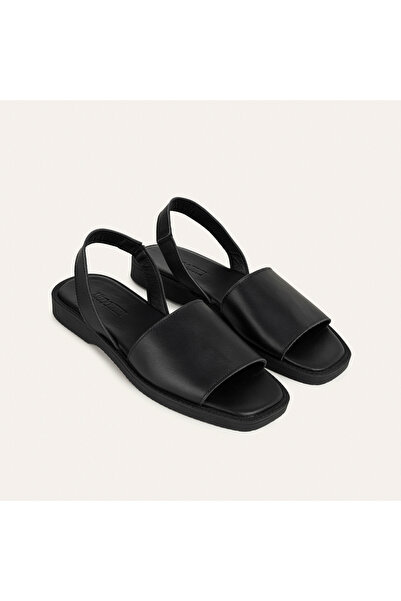 Mudo Leather sandals