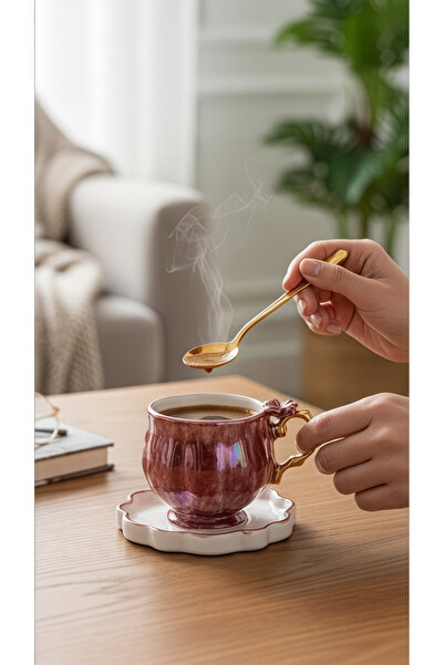 EL YAPIMI Kraliyet Yudumu Temalı 24k Altın ve Parlak Lüster Süslemeli Seramik...