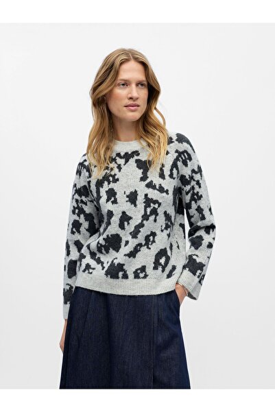 Object Pulover tricotat cu model