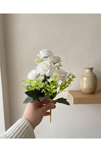 YASİMA زهرة القرنفل الأبيض الاصطناعية ذات 5 رؤوس مع ترتيبات من خشب البقس لتزي...