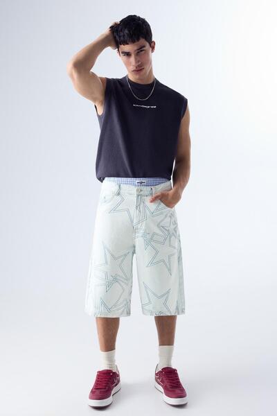 Bershka Yıldız desenli super baggy fit denim bermuda