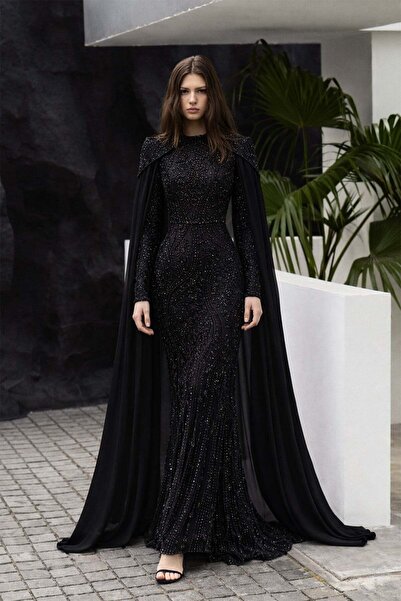 Olcay Pelerin Detaylı Taş ve Pul Bezeli Exclusive Tesettür Abiye Elbise SİYAH...