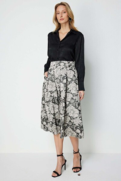 Ekol Спідниця міді з квітковою вишивкою та плісами