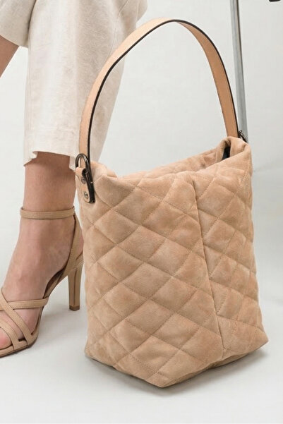 FEMME Soft Textured Quilted Women's Shoulder Bag – Stylish & Everyday Use Jan...