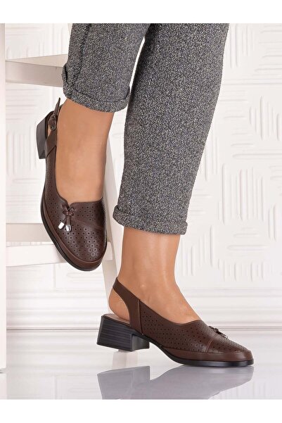 ADS Irinelea Women's Brown Casual Shoes Made from Ecological Leather, Size 36