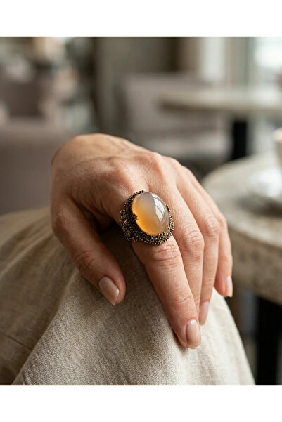 Dorvina Bronze Women's Antique Jewelry Ring with Crystal Agate Stone Oval Mod...