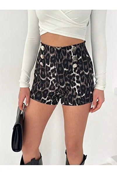 Lirviya Button shorts skirt