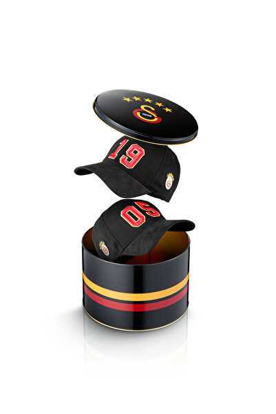 GSStore Galatasaray Sevgililer Günü 2`li Şapka Set-Kutulu U252376