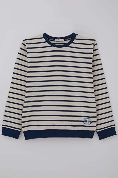 Breeze سويت شيرت للأولاد بتفاصيل مطرزة من 4 إلى 10 سنوات، لون إكرو