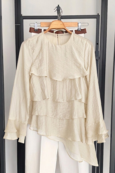 Suziş Frilled Front, Asymmetric Waist Model Bluz 5049