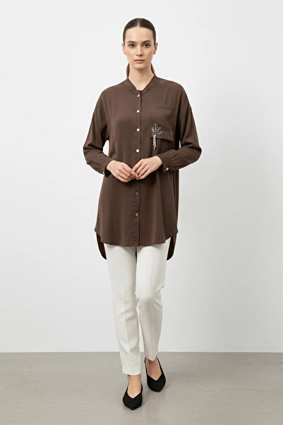 Puane Дамска туника с джобна брошка, декорирана с камъни, с метални копчета, ...