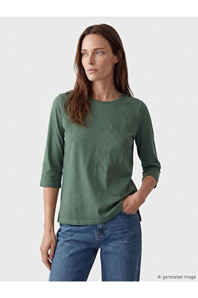 LC Waikiki Crew Neck Floral Embroidered Women's T-Shirt (S6)