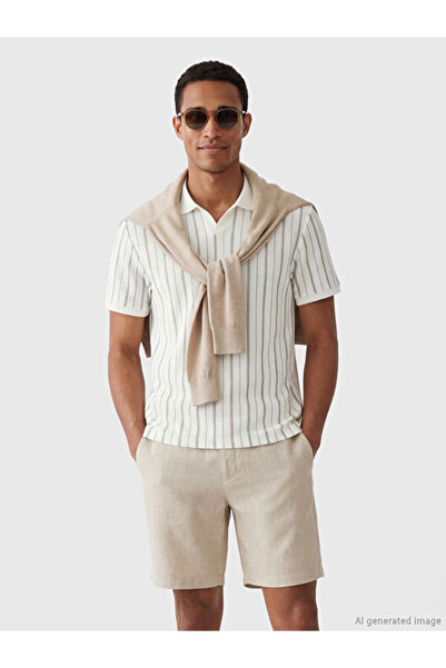 LC Waikiki تي شيرت رجالي مخطط بياقة روبا مطوية من UZG STORE