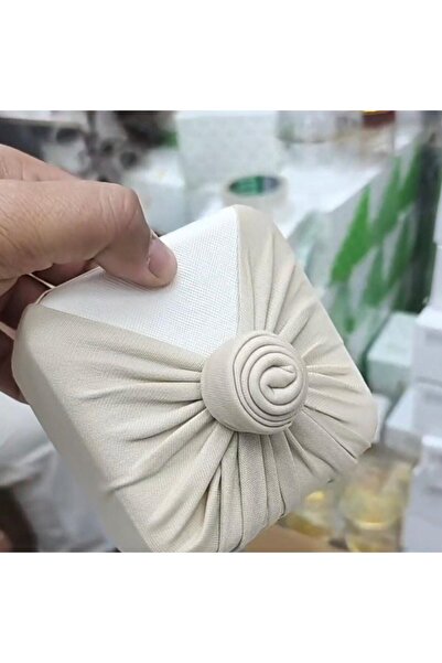 NAJM ALDIRA Leather Accessories Bags with a Fabric Feel