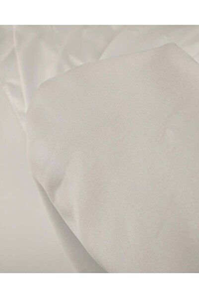 Kumaş Parça Țesătură sintetică pentru căptușeală în culoarea albă 145x380cm