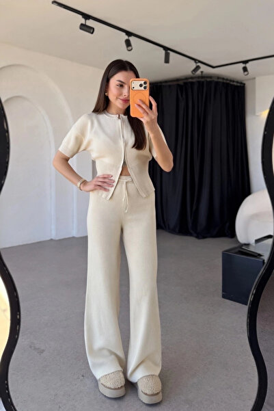 Lusin Women's Cream Half-Zip Crop Top Wide Leg Pants Two-Piece Set