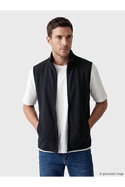 LC Waikiki Peak New Season Mock Neck Zippered Men's Fleece Vest