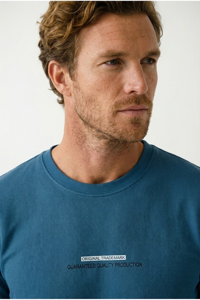 Redline Tricou cu imprimeu pentru bărbați, slim fit, sezon nou Nevro