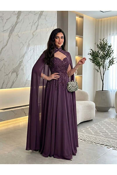 DVNA Enchanting Lilac Evening Dress with Sequin Embroidery and Flowing Capelet