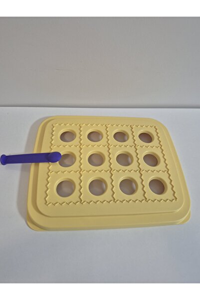 Tupperware Dumpling Mold Yellow 12-Pack